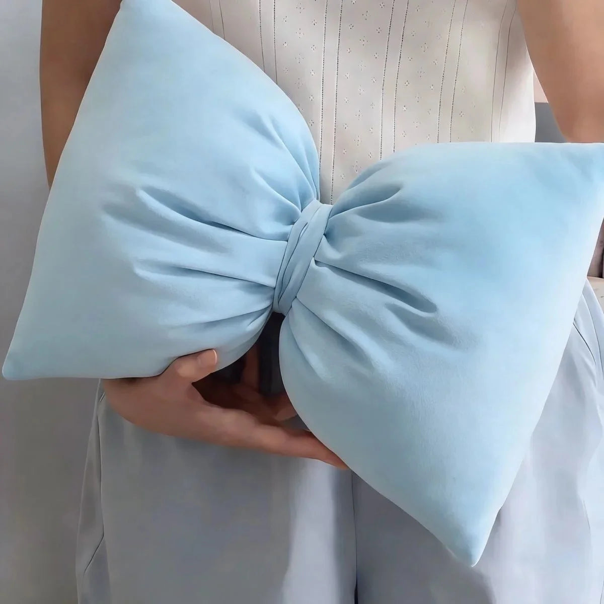 Light Blue Bow Throw Pillow 3D Stereo Bow‑knot Cushion Soft Plush Decorative Pillow for Sofa Bed Bedroom Home Decor