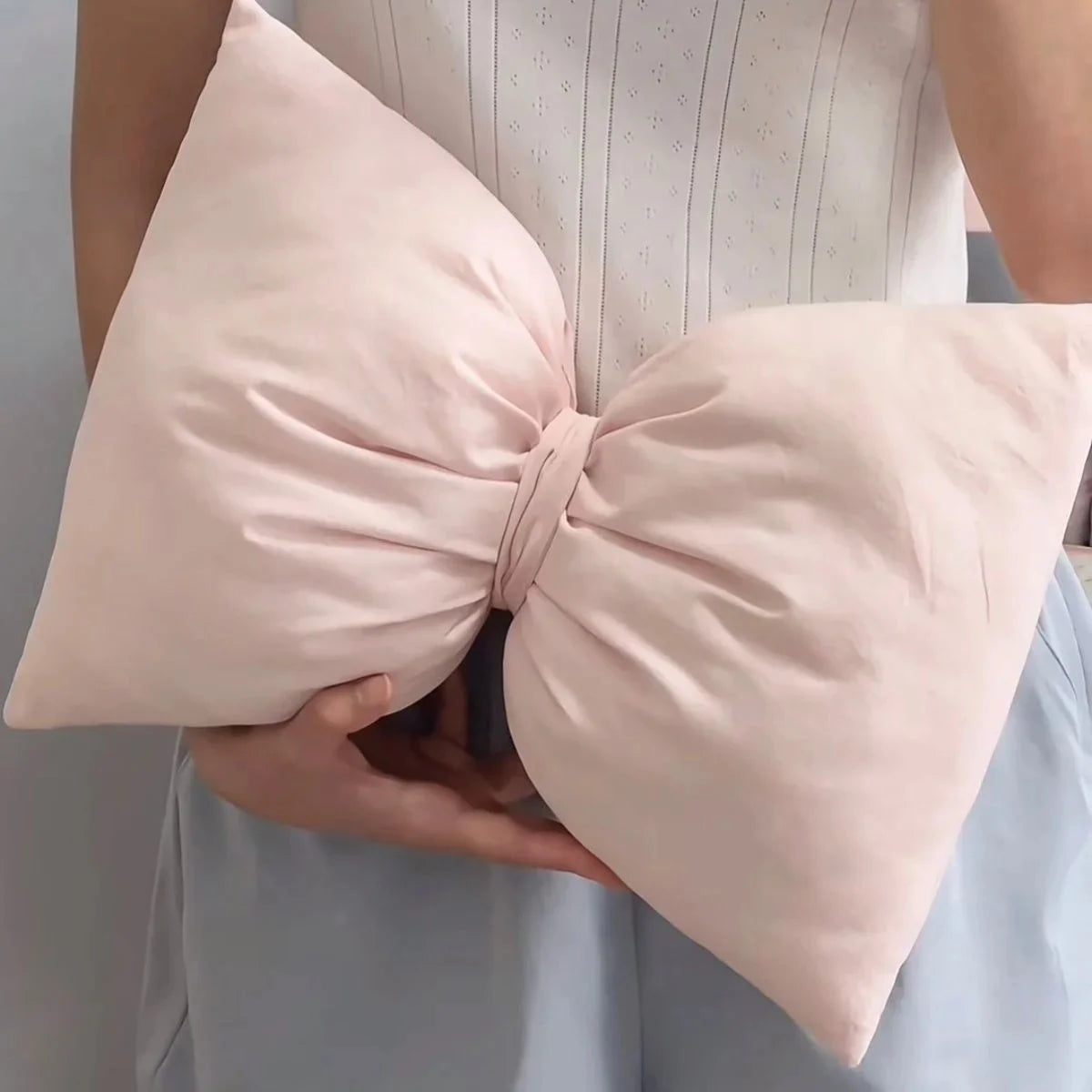 Light Blue Bow Throw Pillow 3D Stereo Bow‑knot Cushion Soft Plush Decorative Pillow for Sofa Bed Bedroom Home Decor