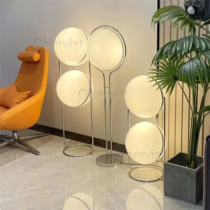 Modern Minimalist LED Floor Lamp Chrome Metal White Acrylic Ball Style for Living Room Sofa Home Decor Atmosphere