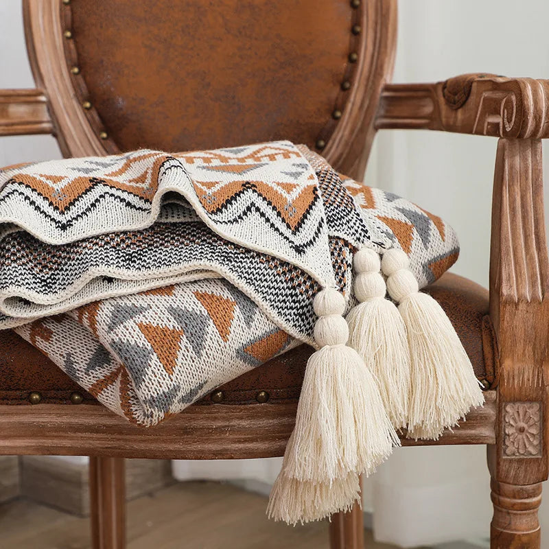 Boho Knitted Throw Blanket Luxury Soft Geometric Pattern Sofa Cover Home Decor Lightweight Travel Camping Blanket with Tassels