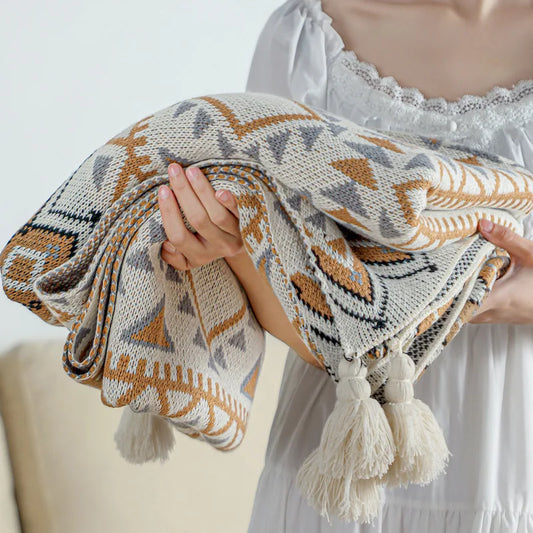 Boho Knitted Throw Blanket Luxury Soft Geometric Pattern Sofa Cover Home Decor Lightweight Travel Camping Blanket with Tassels